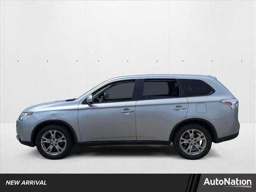 2015 Mitsubishi Outlander SE