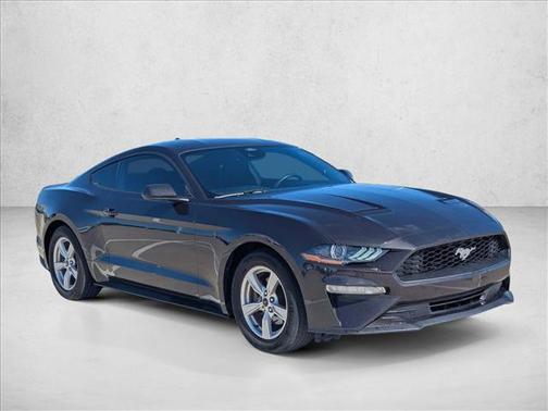 2022 Ford Mustang EcoBoost