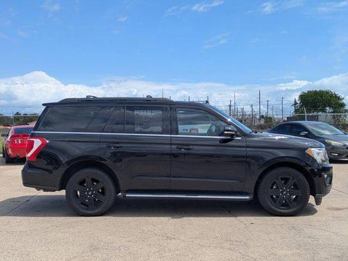 Agate Black Metallic 2021 Ford Expedition XLT