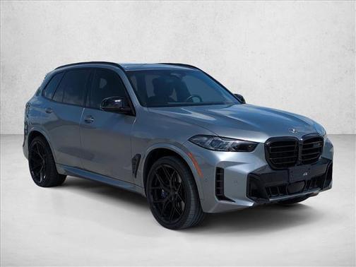 2024 BMW X5 M60i