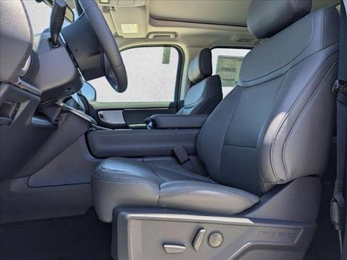 Space Silver Metallic 2026 Ford Expedition Max Active 4x2