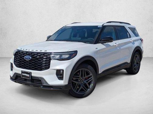 Star White Metallic Tri-Coat 2026 Ford Explorer ST-Line