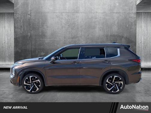 2022 Mitsubishi Outlander SEL 2.5 2WD