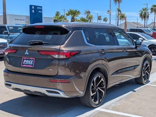 2022 Mitsubishi Outlander SEL 2.5 2WD