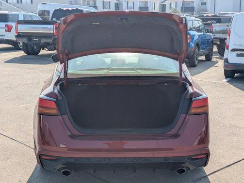 2024 Nissan Altima SR FWD