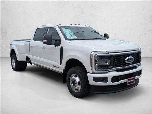 2026 Ford F-350 Platinum