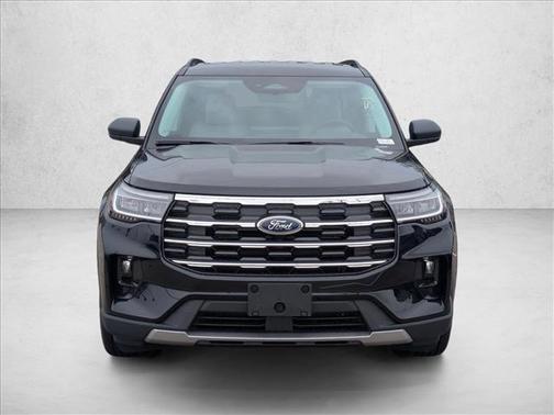 Agate Black Metallic 2026 Ford Explorer Active