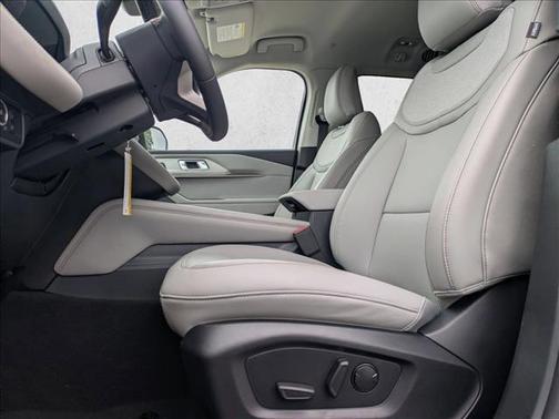 Agate Black Metallic 2026 Ford Explorer Active