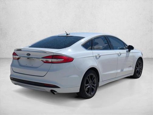 2018 Ford Fusion Hybrid SE