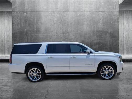 2018 GMC Yukon XL SLT