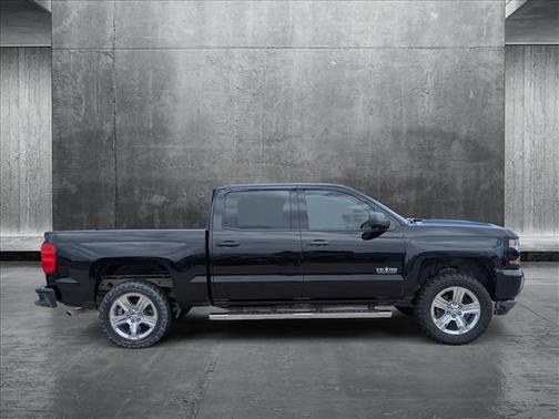 2018 Chevrolet Silverado 1500 Custom