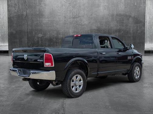 2018 RAM 2500 Laramie Crew Cab 4x4 6'4' Box