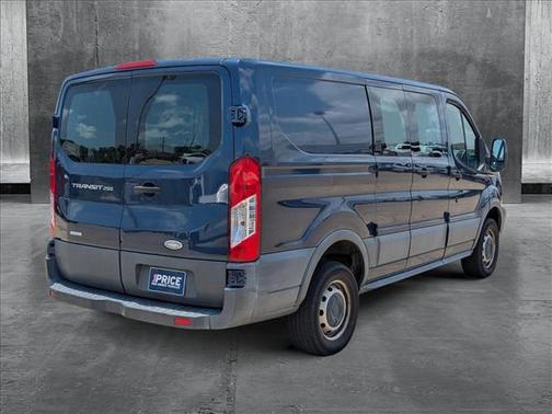 2015 Ford Transit-250 Base