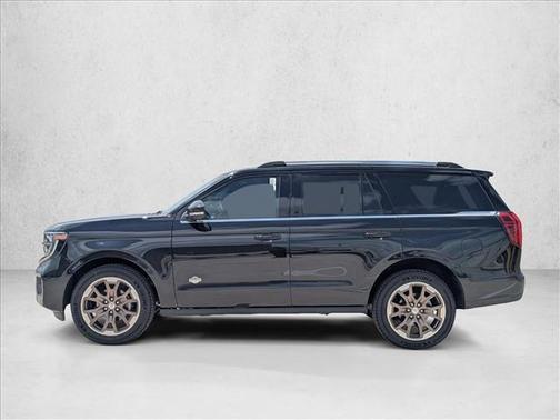 Agate Black Metallic 2026 Ford Expedition King Ranch