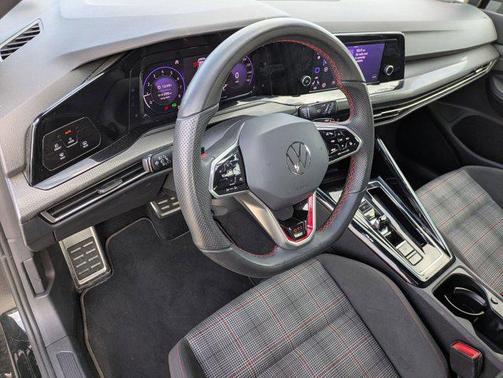 2024 Volkswagen Golf GTI 2.0T S DSG