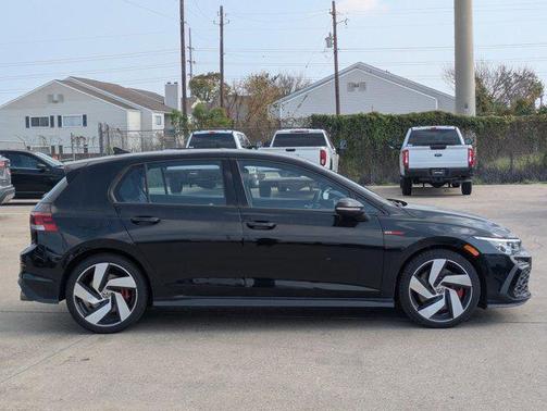 2024 Volkswagen Golf GTI 2.0T S DSG