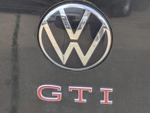 2024 Volkswagen Golf GTI 2.0T S DSG