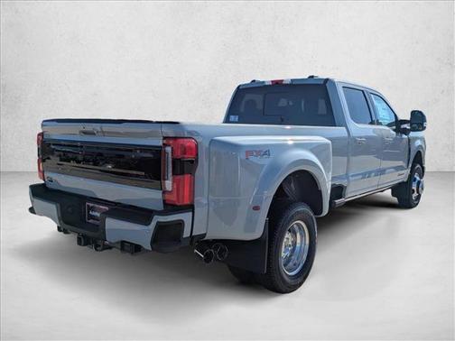 2026 Ford F-350 Platinum