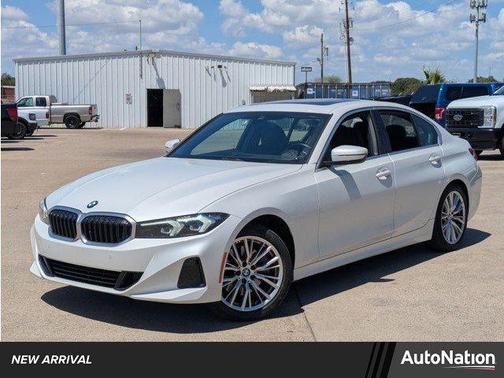 2024 BMW 330 i