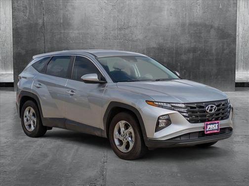 2024 Hyundai TUCSON SE