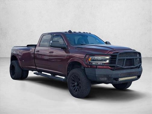 2020 RAM 3500 Laramie Crew Cab 4x4 8' Box
