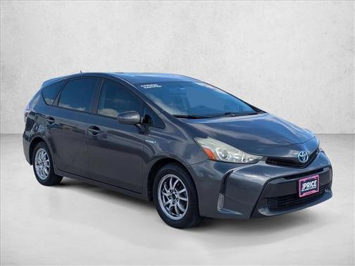 2017 Toyota Prius v Four