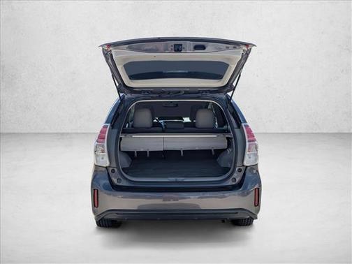 2017 Toyota Prius v Four