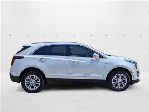 2024 Cadillac XT5 Luxury