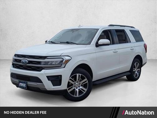 Star White Metallic Tri-Coat 2024 Ford Expedition XLT