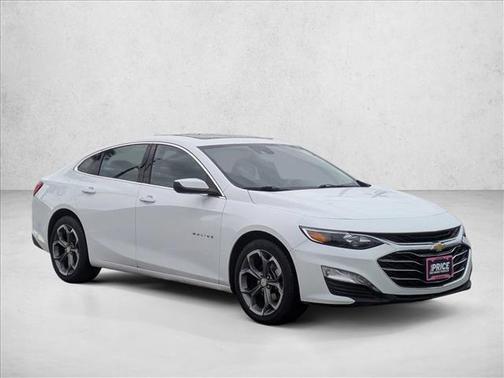 Summit White 2024 Chevrolet Malibu FWD 1LT