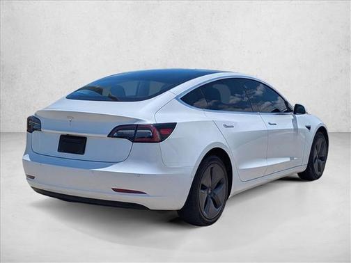 Pearl White Multi-Coat 2020 Tesla Model 3 Standard Range Plus
