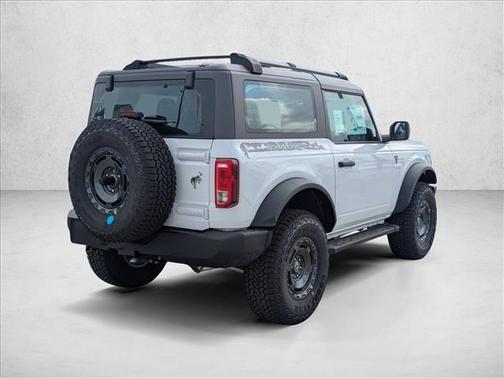 2025 Ford Bronco Base 2 Door 4x4