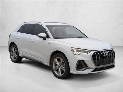 2021 Audi Q3 45 S line Premium Plus