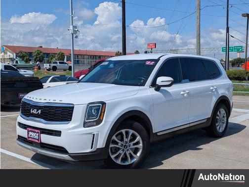 2022 Kia Telluride LX