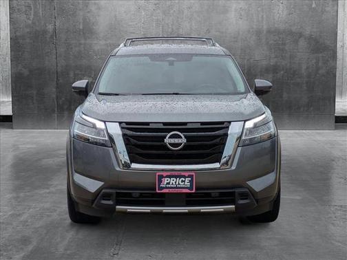 2024 Nissan Pathfinder SL 4WD