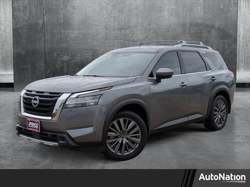 2024 Nissan Pathfinder SL 4WD