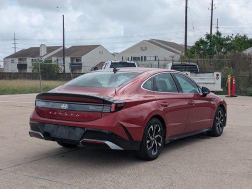 Ultimate red 2025 Hyundai SONATA SEL