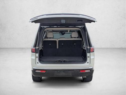 2022 Jeep Wagoneer Series III 4x4