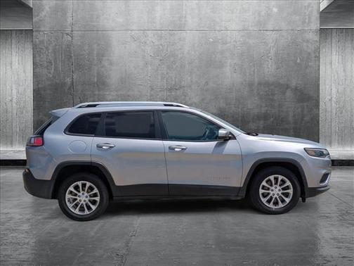2020 Jeep Cherokee Latitude