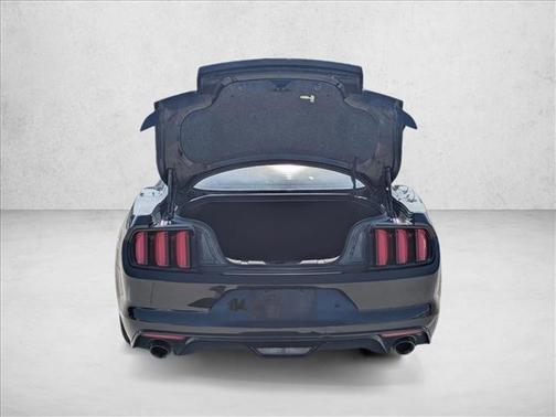 2016 Ford Mustang V6