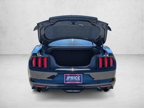 2016 Ford Mustang V6