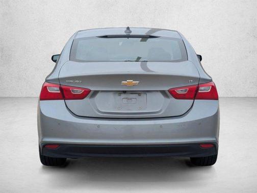 Sterling Gray Metallic 2024 Chevrolet Malibu FWD 1LT