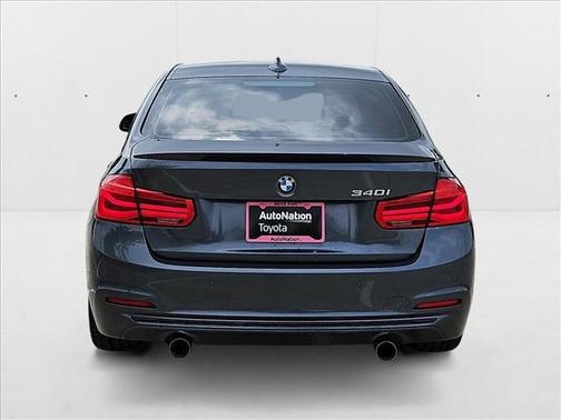 2016 BMW 340 340i