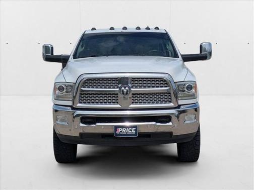 2018 RAM 3500 Laramie Crew Cab 4x4 8' Box