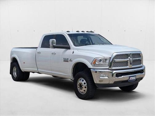 2018 RAM 3500 Laramie Crew Cab 4x4 8' Box