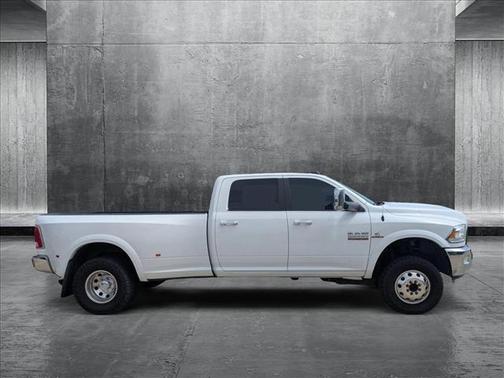2018 RAM 3500 Laramie Crew Cab 4x4 8' Box