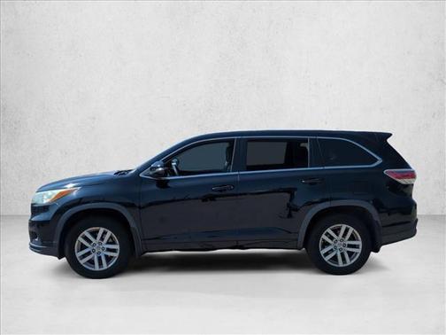 2015 Toyota Highlander LE