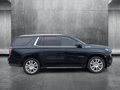2021 Chevrolet Tahoe 4WD High Country