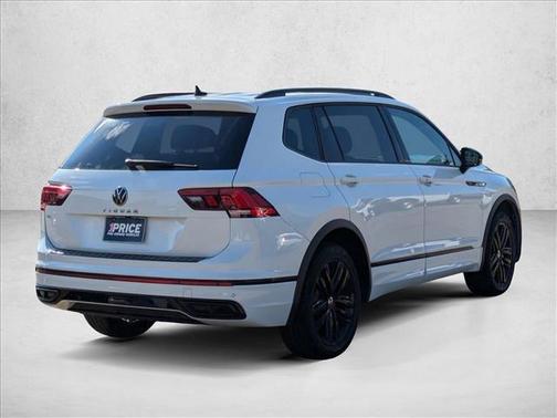 2022 Volkswagen Tiguan 2.0T SE R-Line Black
