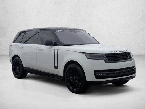 Fuji White 2023 Land Rover Range Rover P530 SE